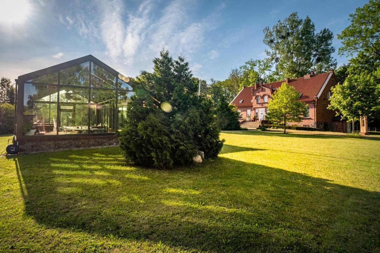 Gutshof Falkenhagen Apartment *